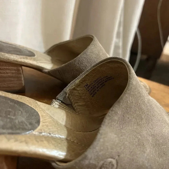 BORN Platform Slide Sandals Womens Size 7 Leather Suede Block Heel Open Toe Chic - Picture 3 of 11